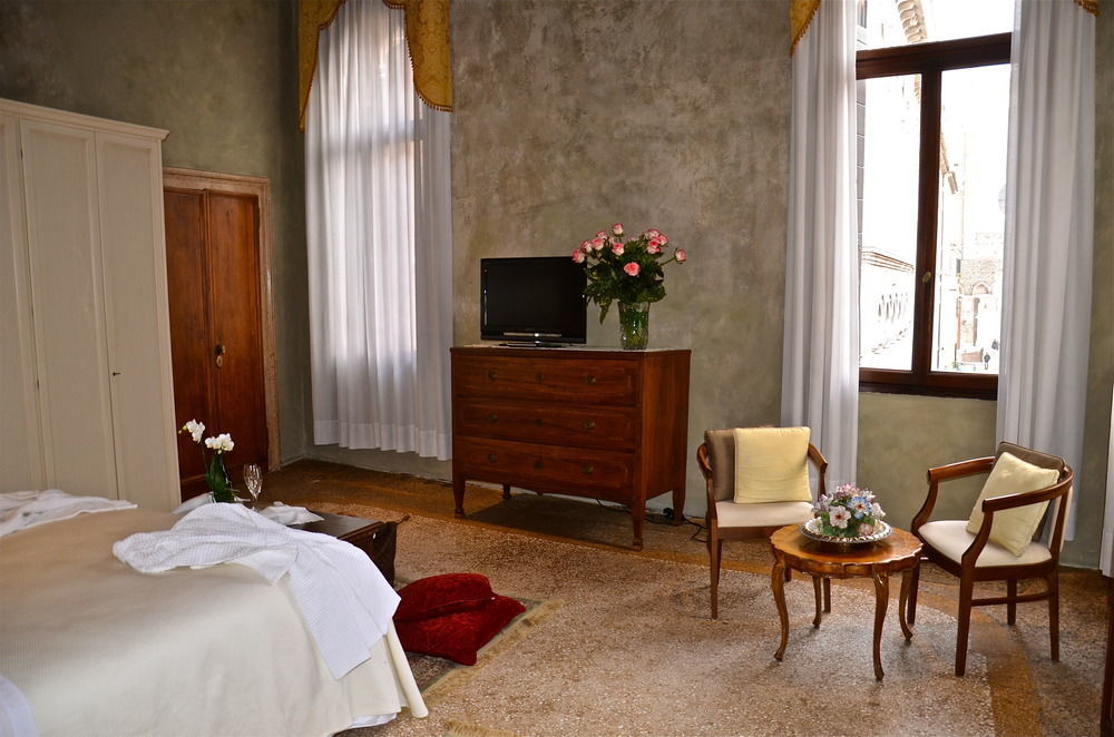 ヴェネツィア カ カッペリス Bed & Breakfast エクステリア 写真